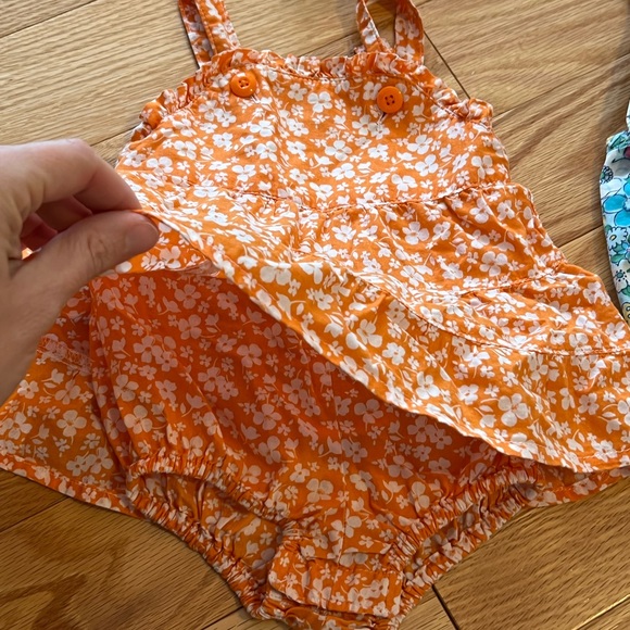 Gymboree and Oshkosh Outfit Lot - Picture 4 of 8